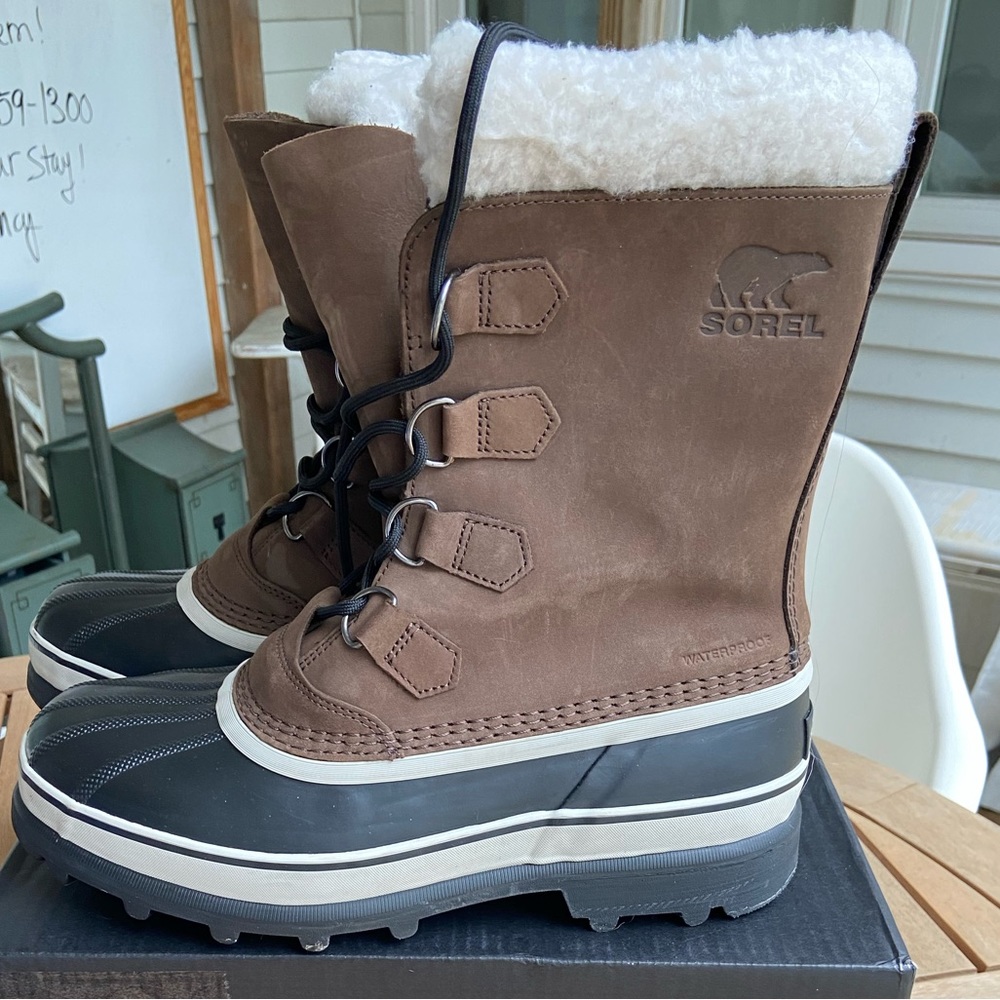 Men’s NWOT Sorel Size 9 Winter Boots